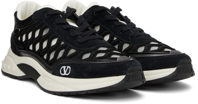 Valentino Garavani Off-White Ready Go Runner Low Sneakers (1W2S0EA5NHR)
