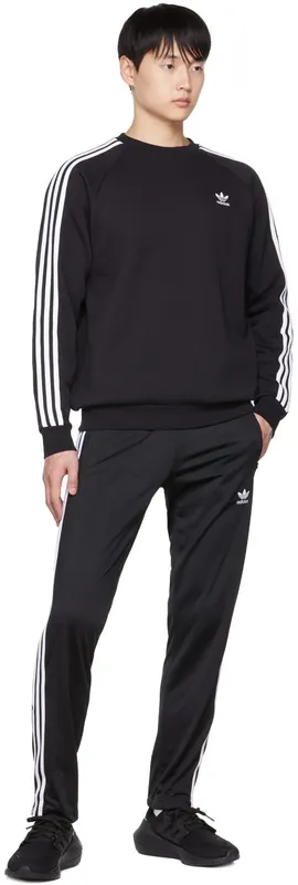 adidas Originals Black Ultraboost 22 Sneakers (GZ0127)