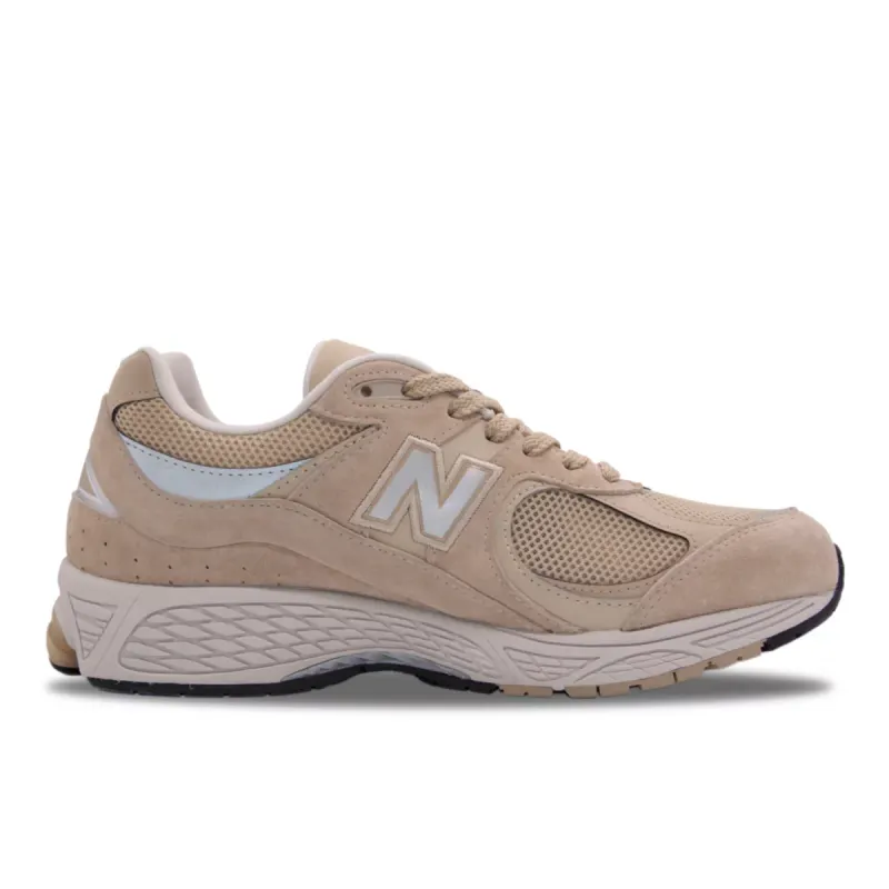 New Balance 2002R Beige Beige / Beige / Silver (ML2002R2)