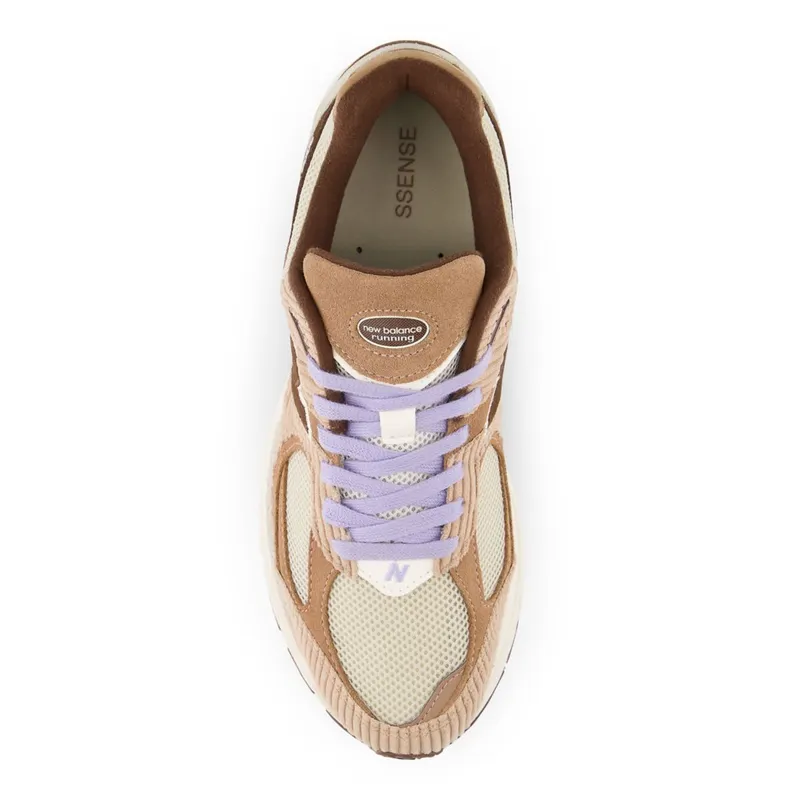 New Balance 2002R SSENSE Exclusive Corduroy Beige / Brown (M2002RSS)