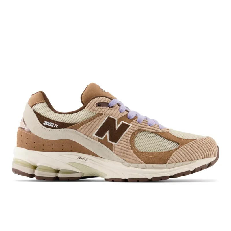 New Balance 2002R SSENSE Exclusive Corduroy Beige / Brown (M2002RSS)