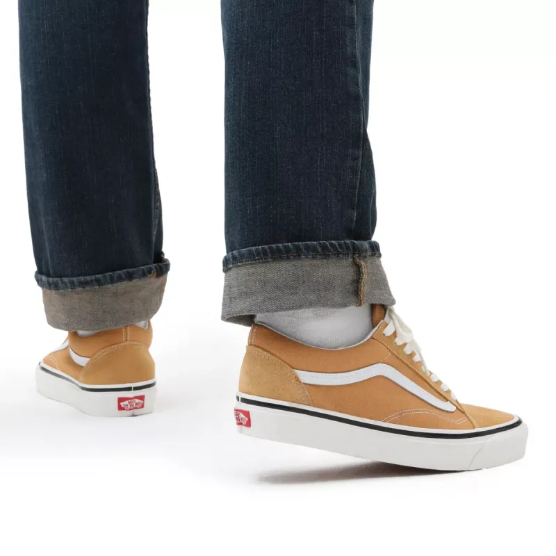 VANS Old Skool 36 Dx Geel (VN0A4BW3BLS)