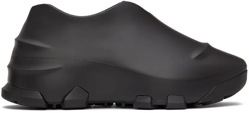Givenchy Black Monumental Mallow Low Sneakers (BHZ013H113)