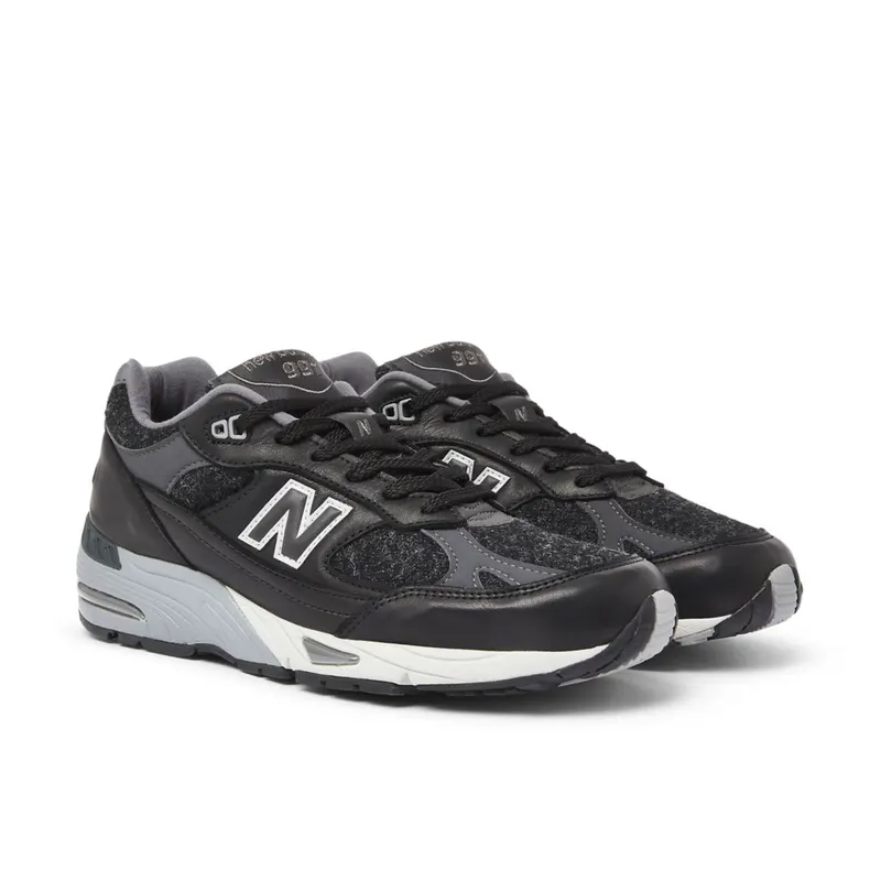 New Balance MADE in UK 991 Black / Magnet / Smoked Pearl (ML991V1-39526)