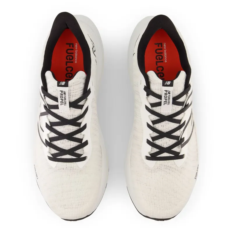 New Balance FuelCell Propel v4 White / Black (MFCPRV4-41113)