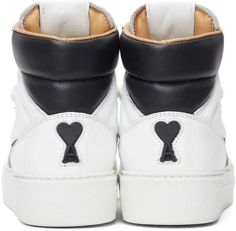 AMI Alexandre Mattiussi White & Black Ami de Cœur Sneakers (USN415.858)