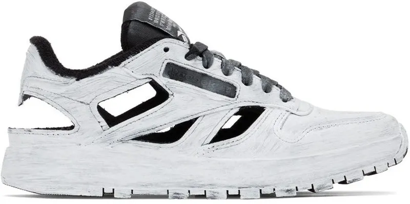 Maison Margiela White Reebok Edition Bianchetto Décoritiqué Tabi Low Sneakers (S57WS0429 P4379)