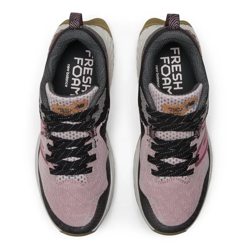 New Balance Fresh Foam X Hierro v7 Stone Pink / Blacktop / Washed Burgundy (WTHIERV7-41135)