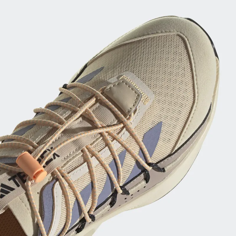 adidas Terrex Voyager 21 Travel Sand Strata / Silver Violet / Acid Orange (HQ0943)