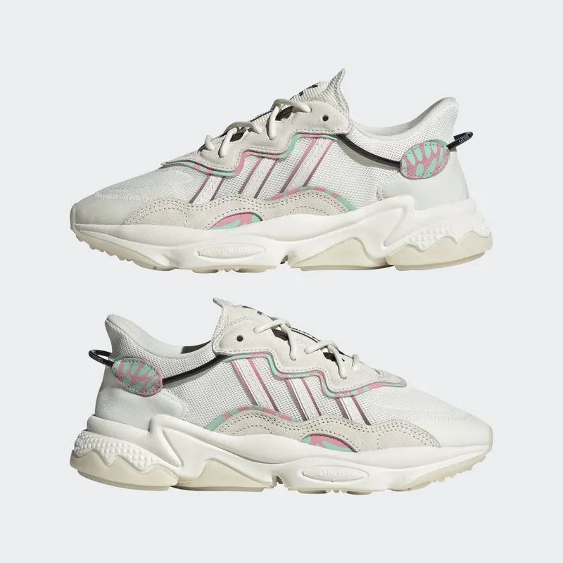 adidas OZWEEGO Off White / Off White / Core Black (HQ1858)