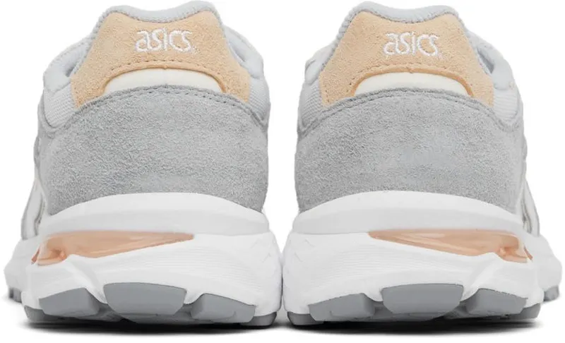 Asics White & Grey GT-II 2000 Sneakers (1202A143-102)
