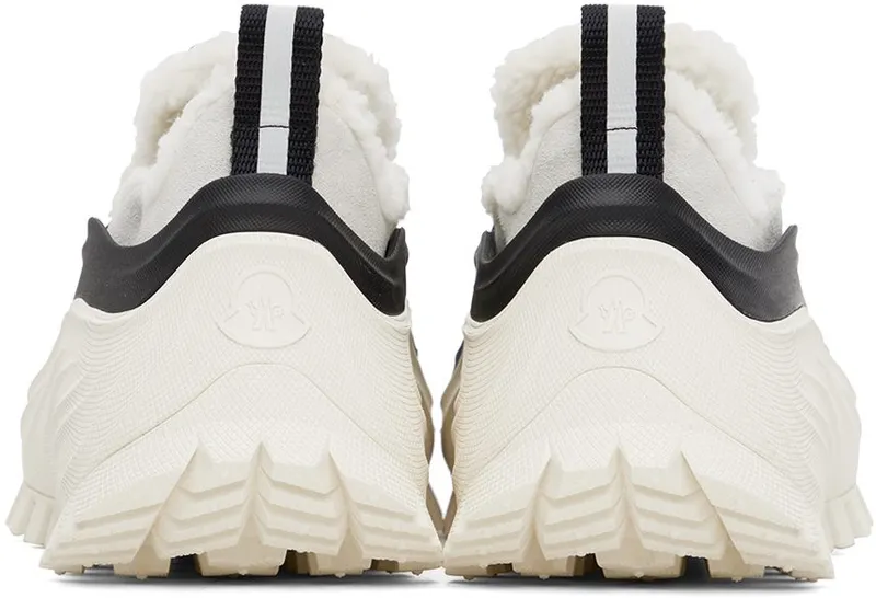 Moncler Black Acqua Sneakers (H209A4D00010M2347)