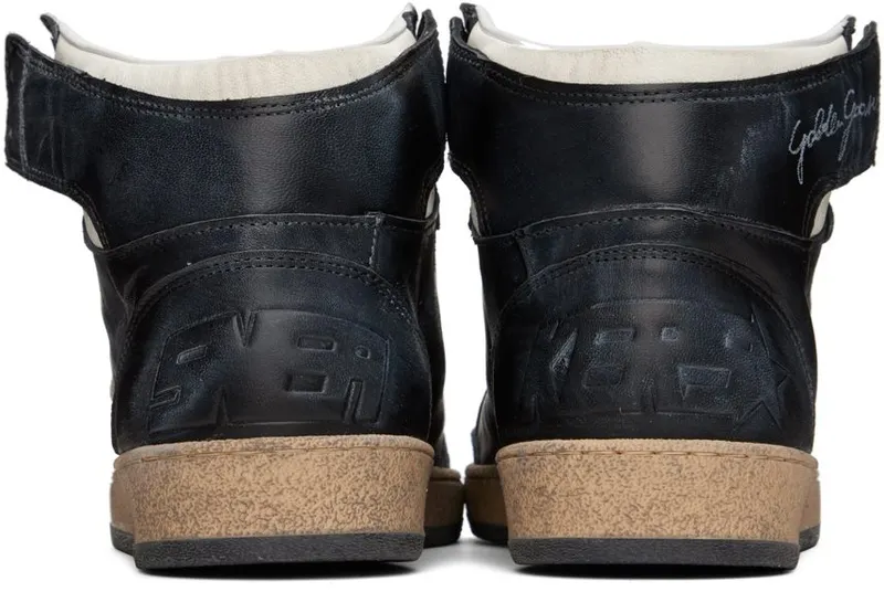 Golden Goose High-top Sneakers (GMF00230.F002944.80203)