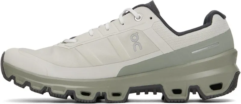 On Off-White Cloudventure Sneakers (32.98569)