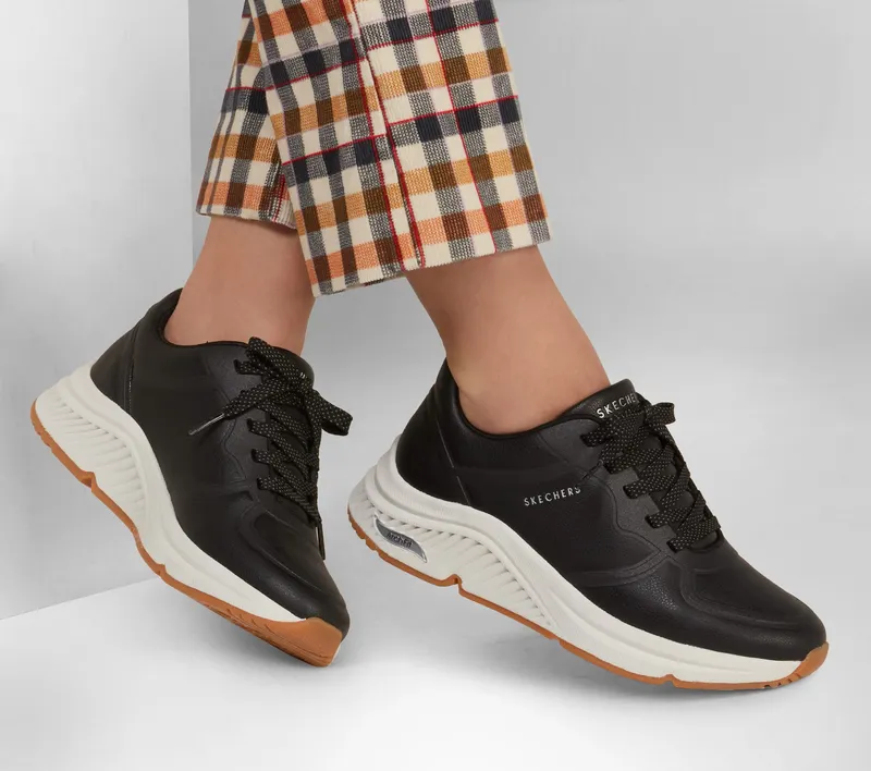 Skechers Skechers Arch Fit S-Miles – Mile Makers – Zwart (155570-BLK)