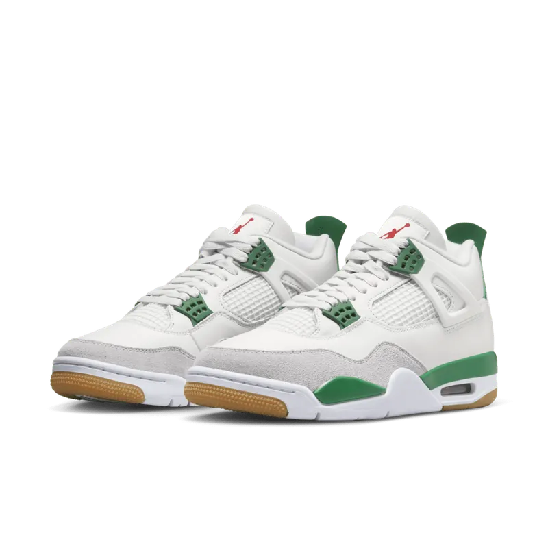 Nike SB x Air Jordan 4 ‘Pine Green’ (DR5415-103)