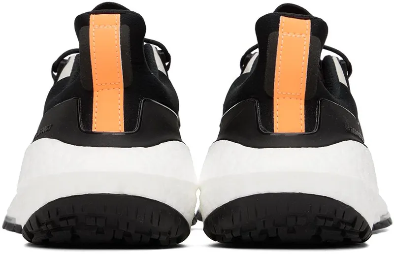 adidas Ultraboost 22 COLD.RDY 2.0 Aluminium / Cloud White / Beam Orange (GX6735)