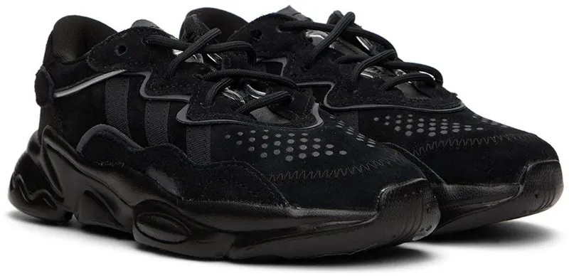 adidas OZWEEGO Core Black / Core Black / Night Metallic (EF6298)