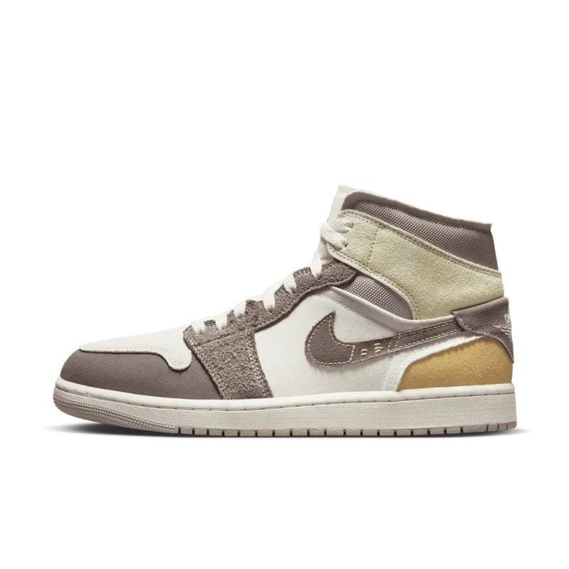 Air Jordan 1 Mid SE ‘Craft Inside Out’ (DM9652-102)