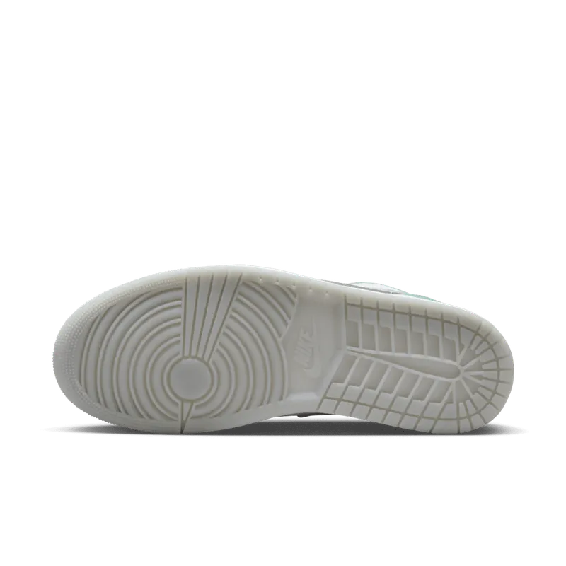 Jordan 1 Low SE New Emerald (DN3705-301)