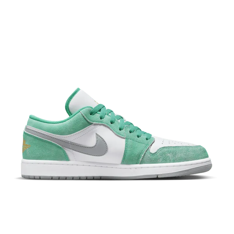 Jordan 1 Low SE New Emerald (DN3705-301)
