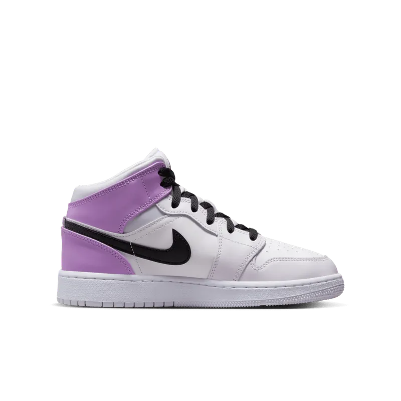 Air Jordan 1 Mid ‘Barely Grape’ (DQ8423-501)