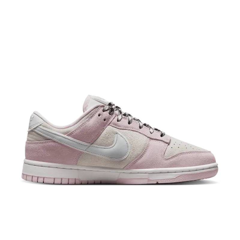Nike Dunk Low LX ‘Pink Foam’ (DV3054-600)