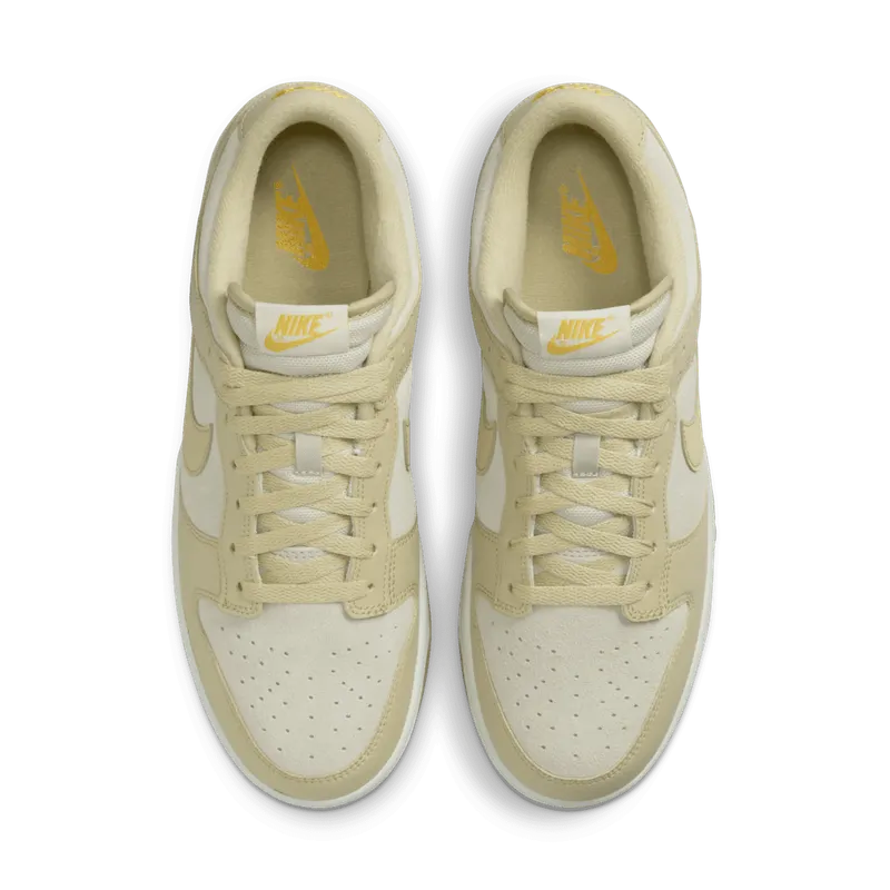 Nike Dunk Low ‘Tan Suede’ (DZ4513-200)