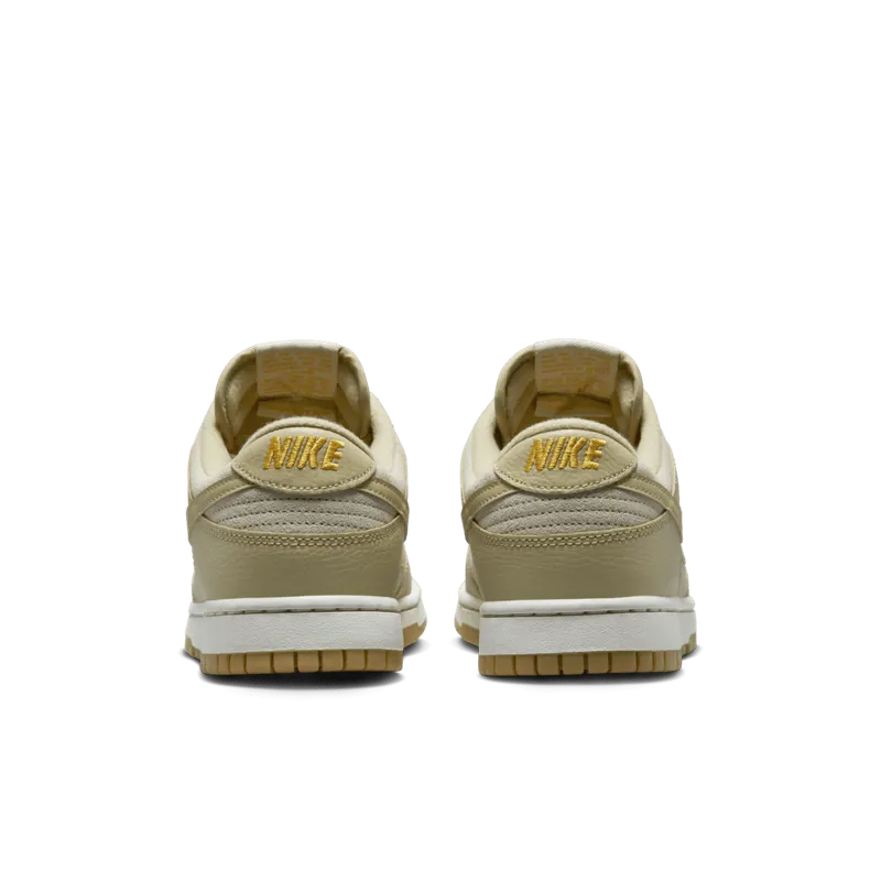 Nike Dunk Low ‘Tan Suede’ (DZ4513-200)