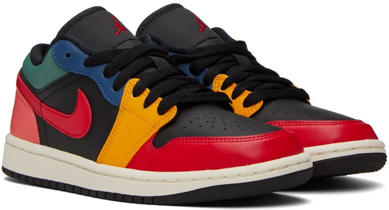 Air Jordan 1 Low SE Zwart (DN3739-060)