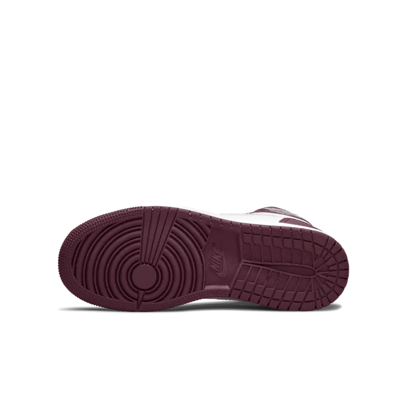 Jordan 1 Retro High OG Bordeaux (GS) (575441-611)