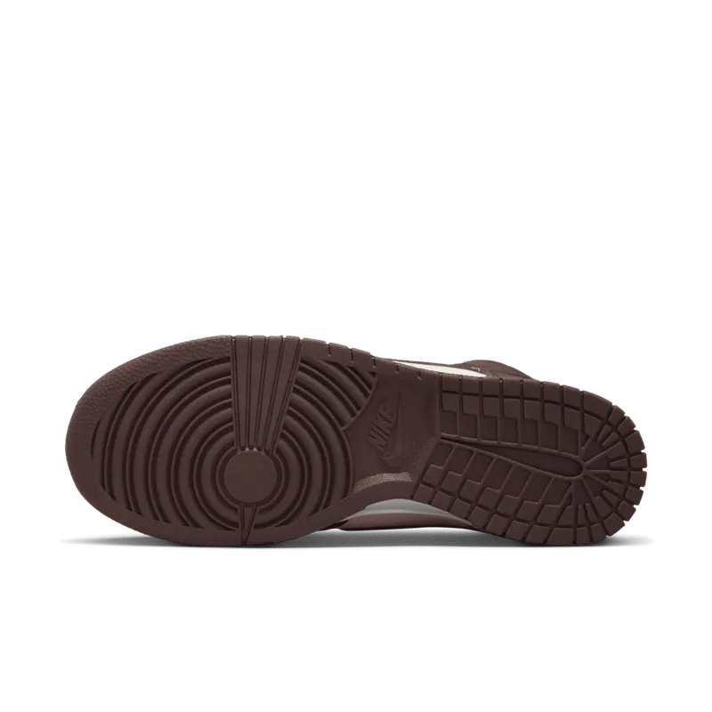 Nike Dunk High ‘Burgundy Crush’ (DD1869-601)