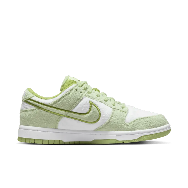 Nike Dunk Low ‘Fleece Pack Honeydew’ (DQ7579-300)