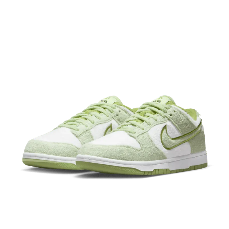Nike Dunk Low ‘Fleece Pack Honeydew’ (DQ7579-300)