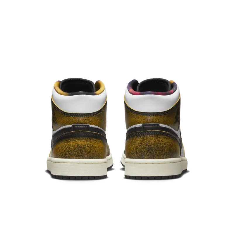 Air Jordan 1 Mid ‘Wear Away’ (DQ8417-071)