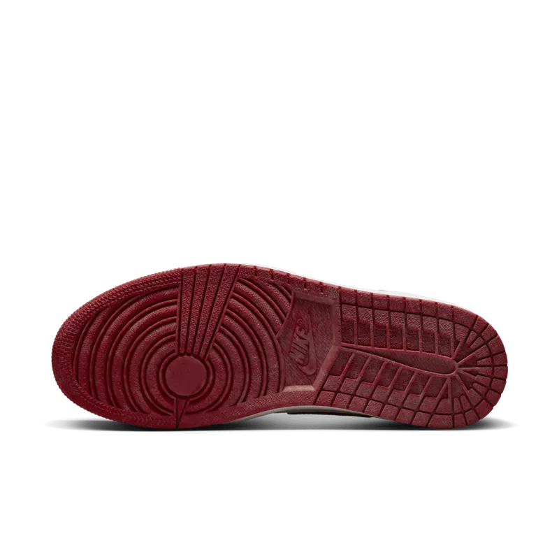 Air Jordan 1 Retro High OG ‘Lost and Found’ (DZ5485-612)