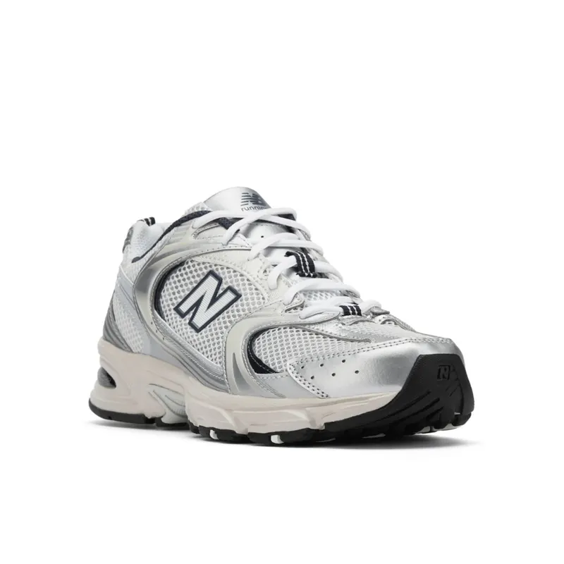 New Balance 530 Low-Top Sneakers (MR530KA)