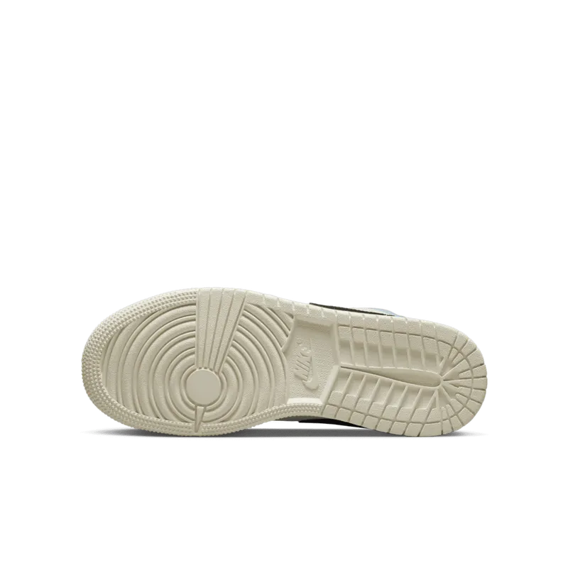 Air Jordan 1 Low ‘White / Ice Blue / Black’ (554723-401)