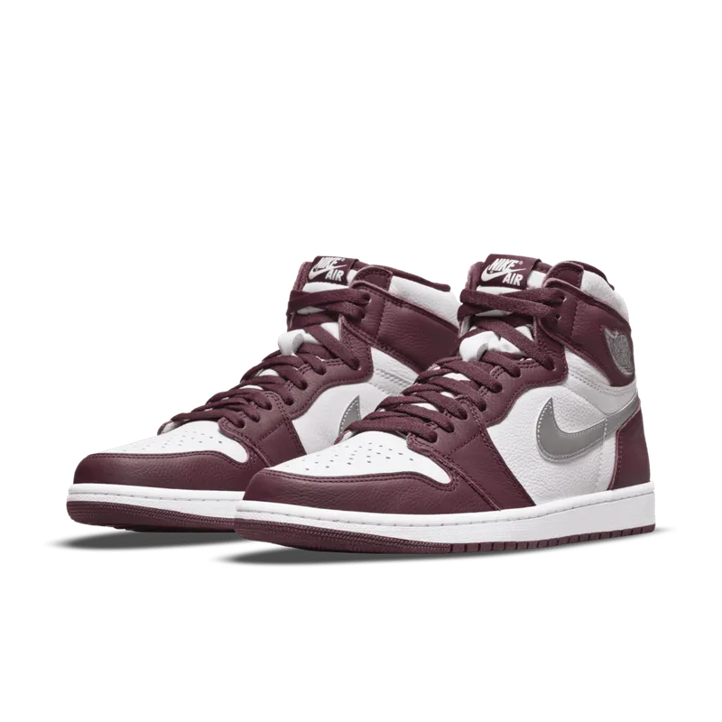 Air Jordan 1 Retro High OG Bordeaux (555088-611)