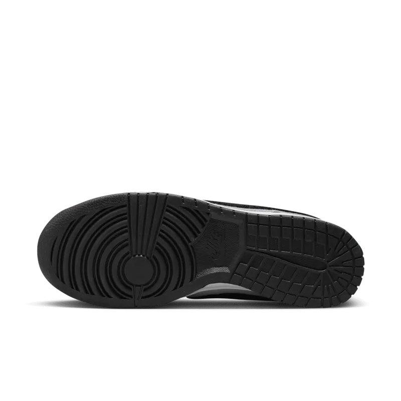 Nike Dunk Low ‘Chenille Swoosh Black Grey’ (DQ7683-001)