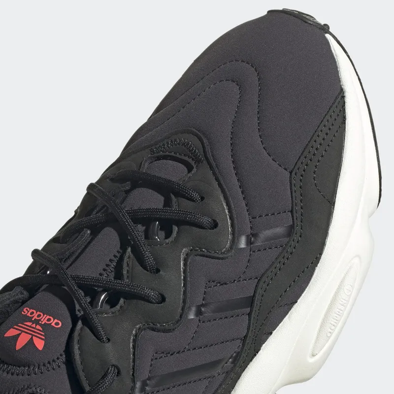 adidas OZWEEGO Core Black / Core Black / Signal Pink / Coral (FV9668)