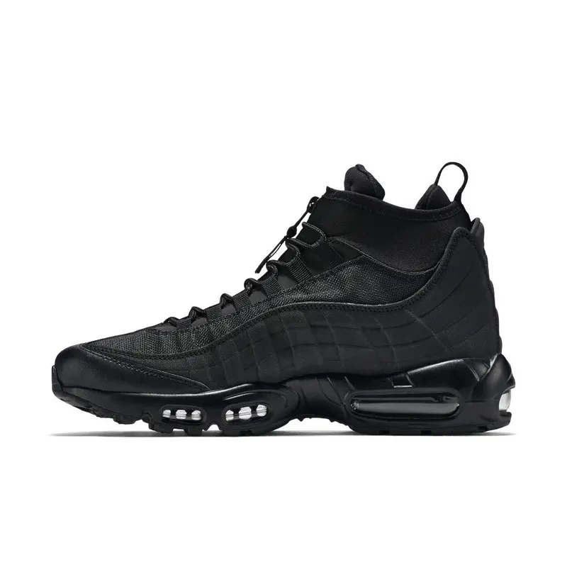 Nike Air Max 95 SneakerBoot ‘Triple Black’ (806809-002)