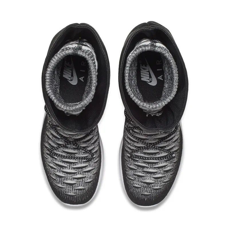 Nike Roshe Two Flyknit Hi Sneakerboot ‘Black & White’ (861708-002)