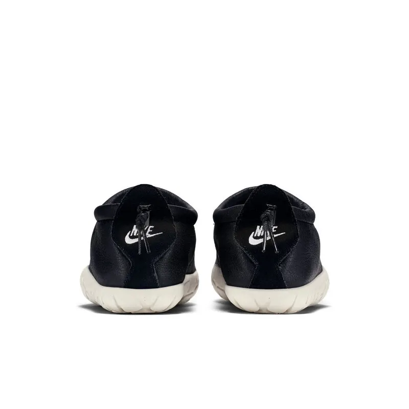 Nike Air Moc Bomber ‘Black & Sail’ (862439-001)