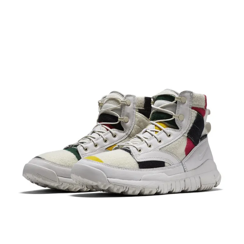 Nike SFB 6″Leather ” (875040-101)