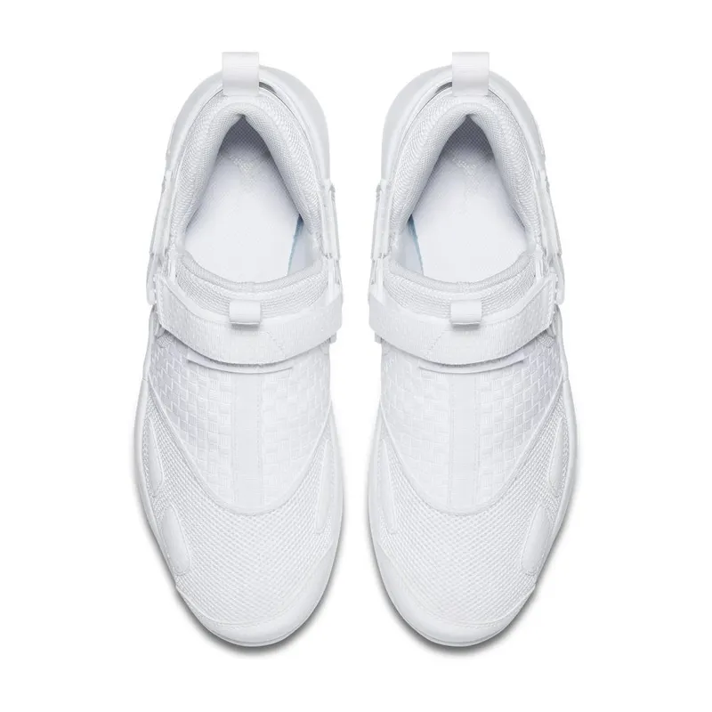 Jordan Trunner LX ‘Pure Platinum & White’ (897992-100)
