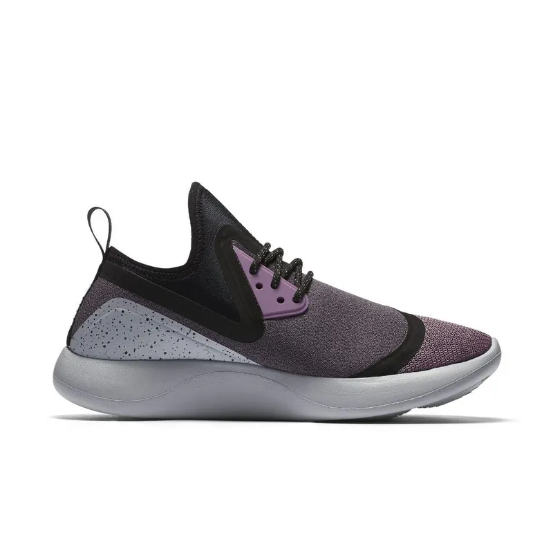 Nike LunarCharge Essential ‘Violet Dust’ (923620-500)