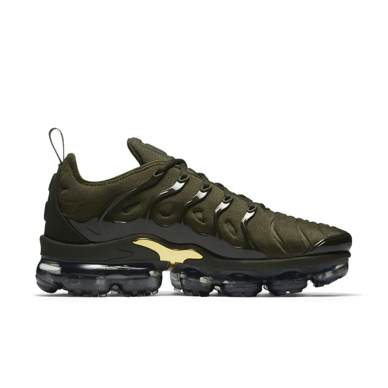 Nike Air VaporMax Plus ‘Cargo Khaki & Metallic Gold’ (924453-300)