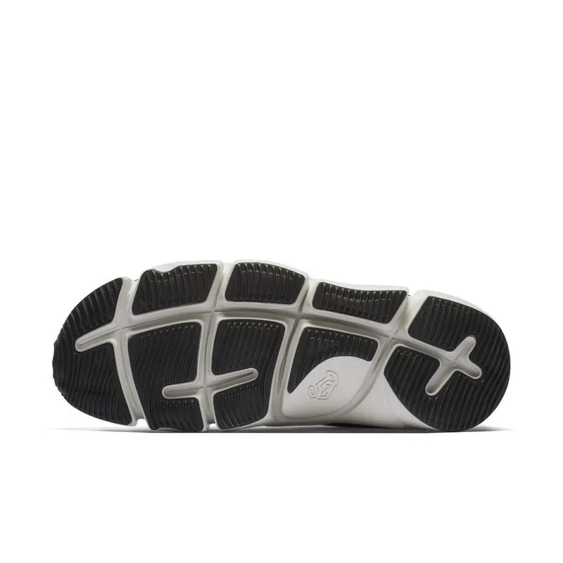 Nike Air Footscape Mid Utility ‘Black & Cargo Khaki’ (924455-001)