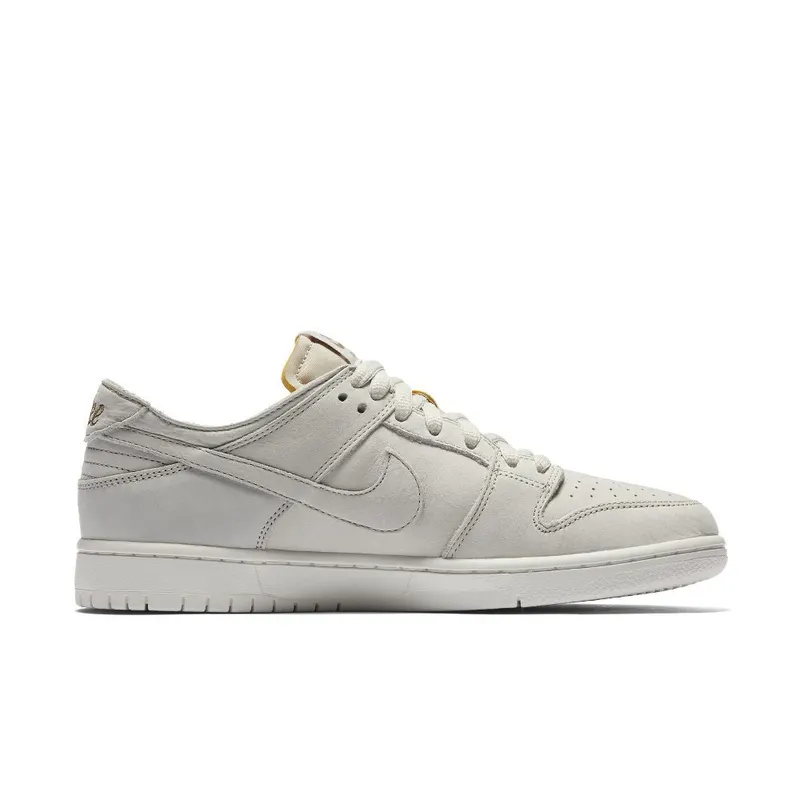 Nike SB Zoom Dunk Low Pro Deconstructed ‘Light Bone & Summit White’ (AA4275-001)